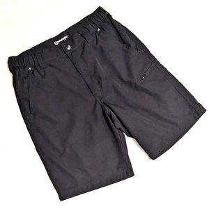 Wrangler Men's Black Hiking Casual Golf Shorts Sz 32 medium Long Cargo